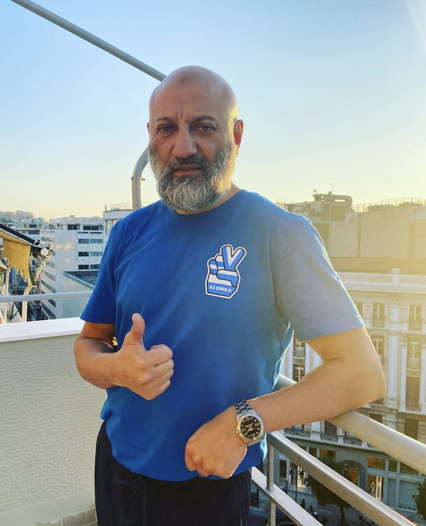 V-Sign T-Shirt - royal blue - blue & white